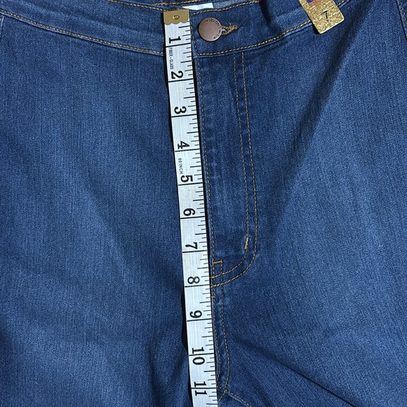 Vibrant M.I.U High-Waisted Flare Jeans Size 7(W 27) - Picture 3 of 9